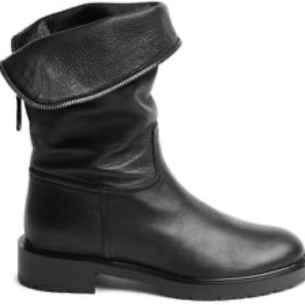 M. Gemi Forza black boots 36.5 NWOT